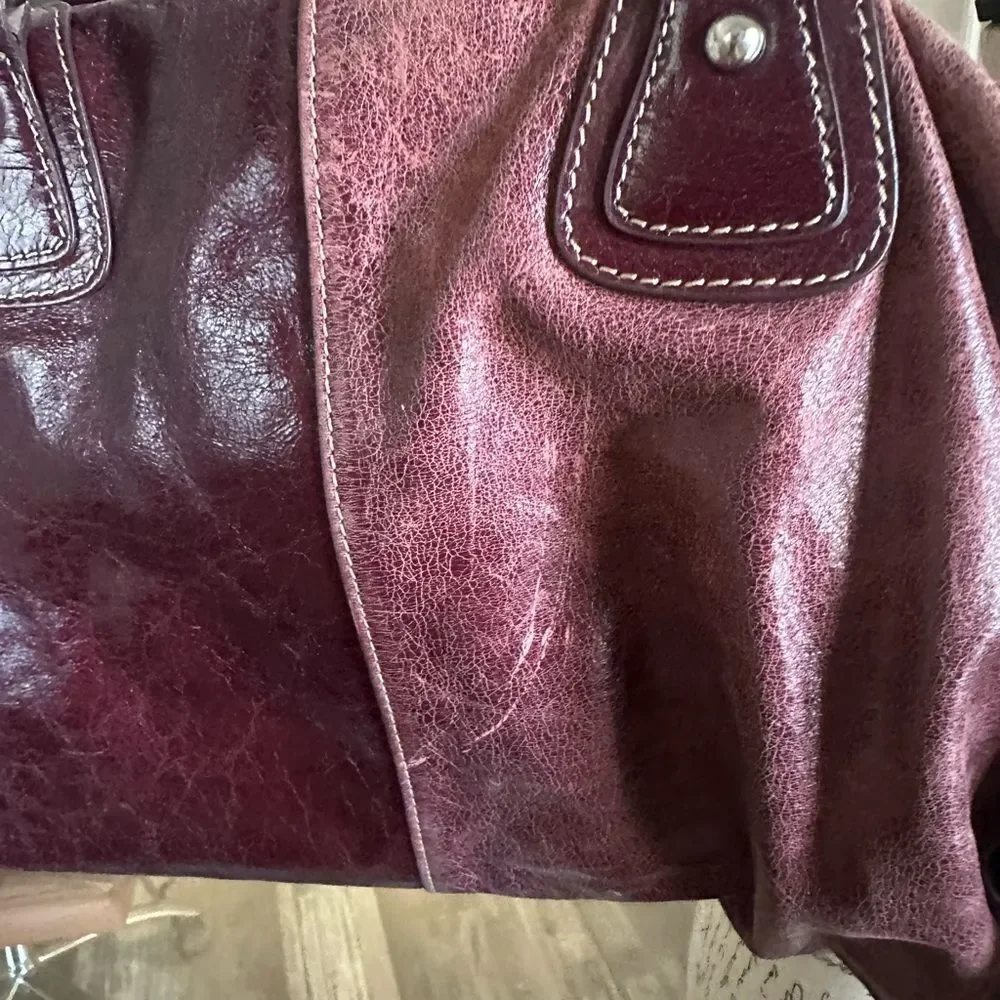Barr and Barr Elegant Wine Brown Leather Shoulder and crossbody Bag